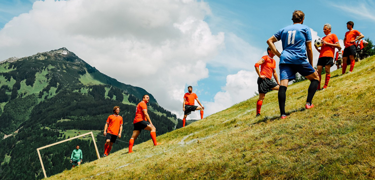 Как играть в альпийский футбол