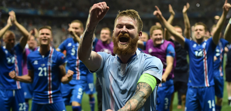 Видео про исландский футбол