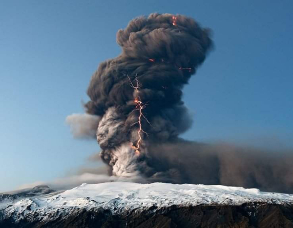 Футбольная команда названа в честь вулкана в Исландии, фото 1