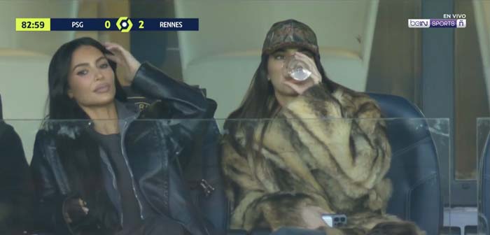 Ким Кардашьян на футболе в Париже
