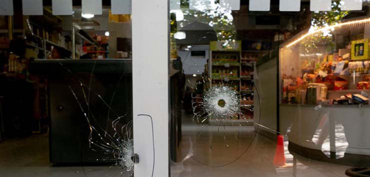 Бандиты обстреляли супермаркет родственников Месси